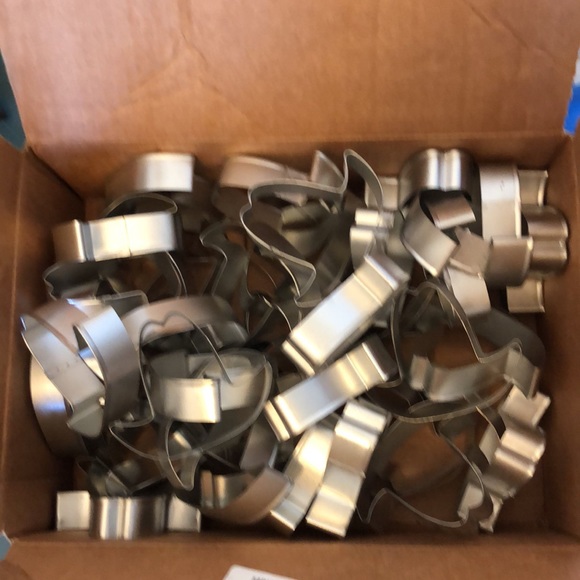 Cookie Cutters - cowboy hat shape - Picture 4 of 6